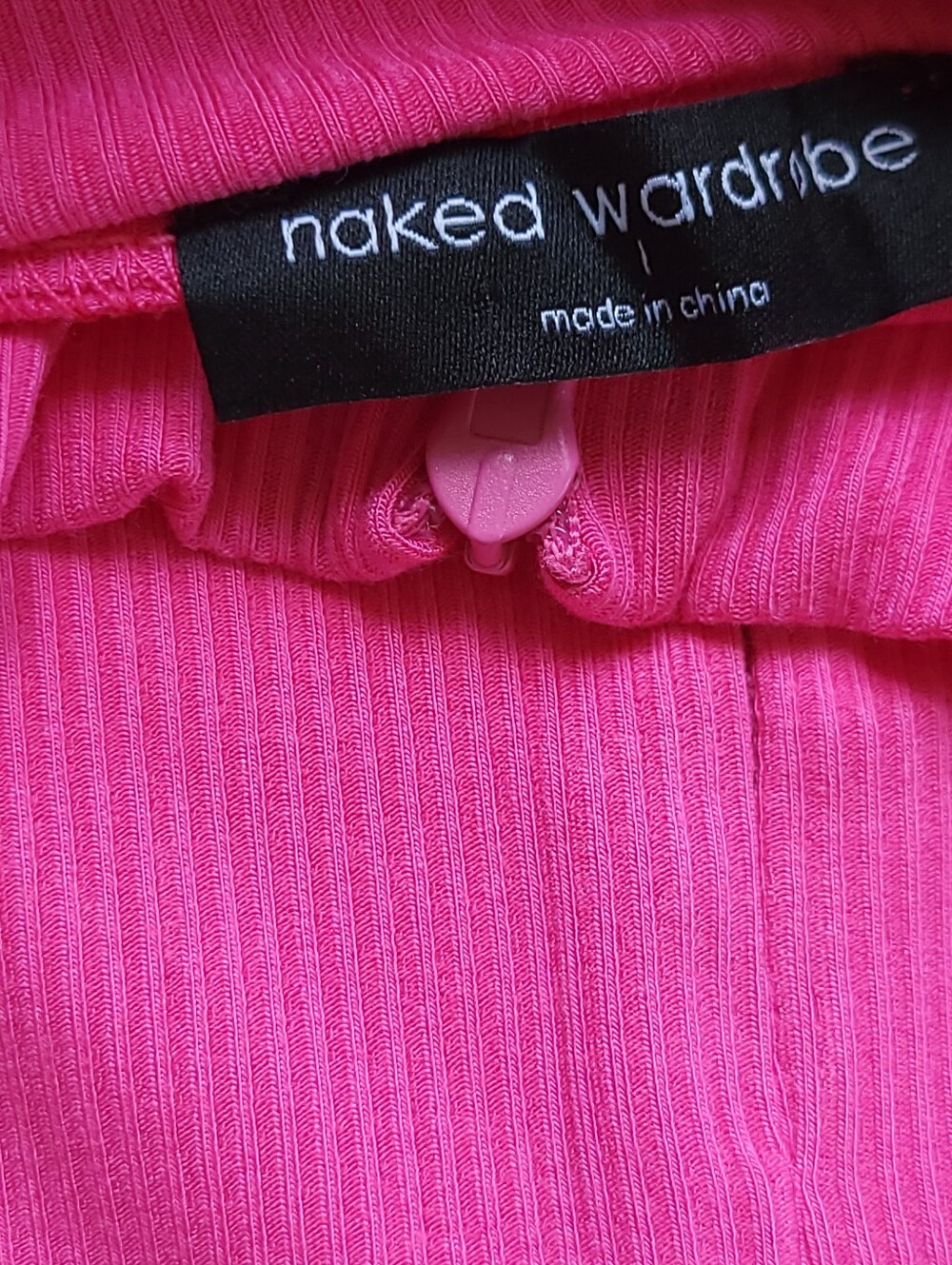 Naked Wardrobe NWOT Hot Pink Ribbed 1/2 Zip Crop Mock Neck Top Y2K Baddie L - Picture 10 of 12
